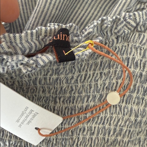 Quince 100% European Linen Smocked Midi Dress pinstripe Sz L NEW - Picture 3 of 3